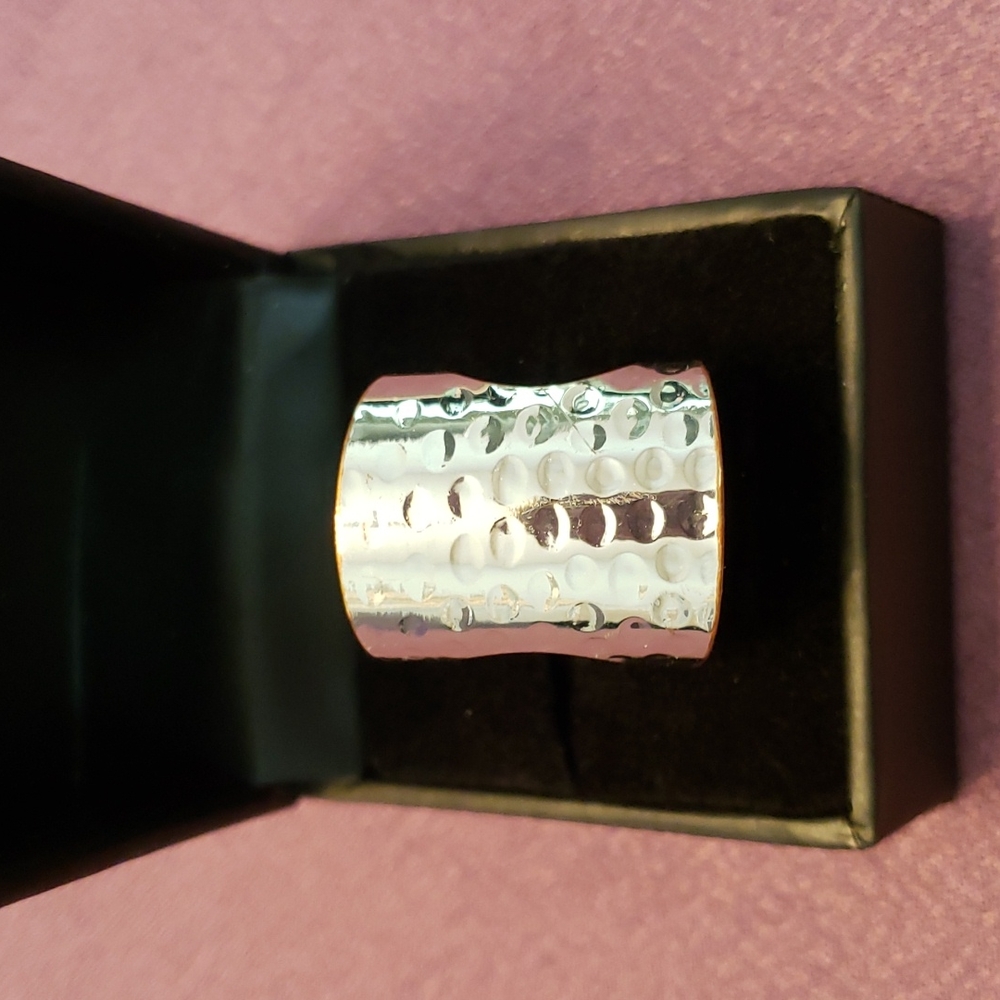 Women's Ring